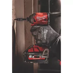 Milwaukee Dipped Gloves Grey Large -Work Gloves Sales 772PP A2